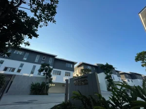 hybrid-wood-project-angsana-beach-front-residence-01